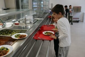 Gignac-la-nerthe-restauration-scolaire1