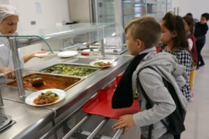 Gignac-la-nerthe-restauration-scolaire1